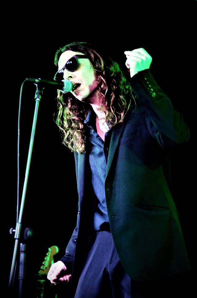 THE CHAIN SMOKERS BAND PER ANGEL ELVIRA
