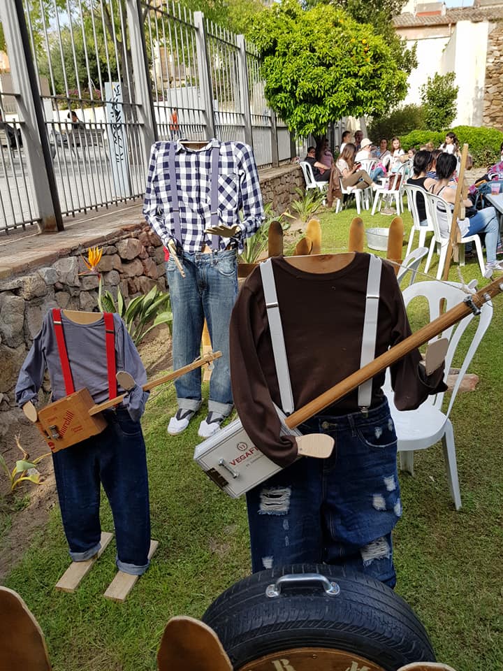 METER MANO RARA 1