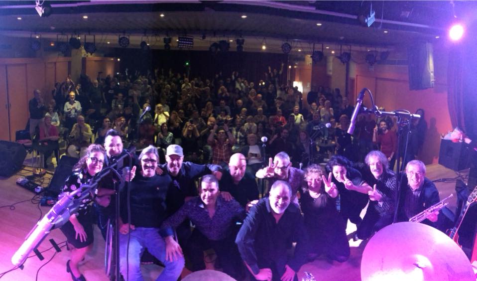 Amadeu dia homenatge BM selfie