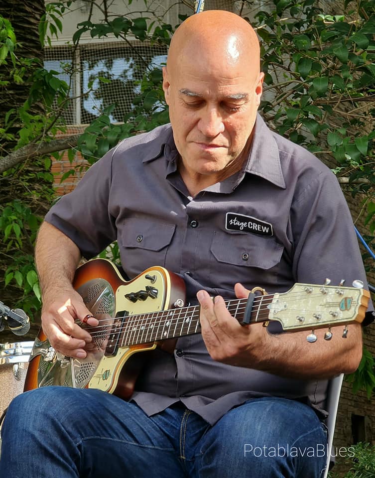 JORDI MENA 2