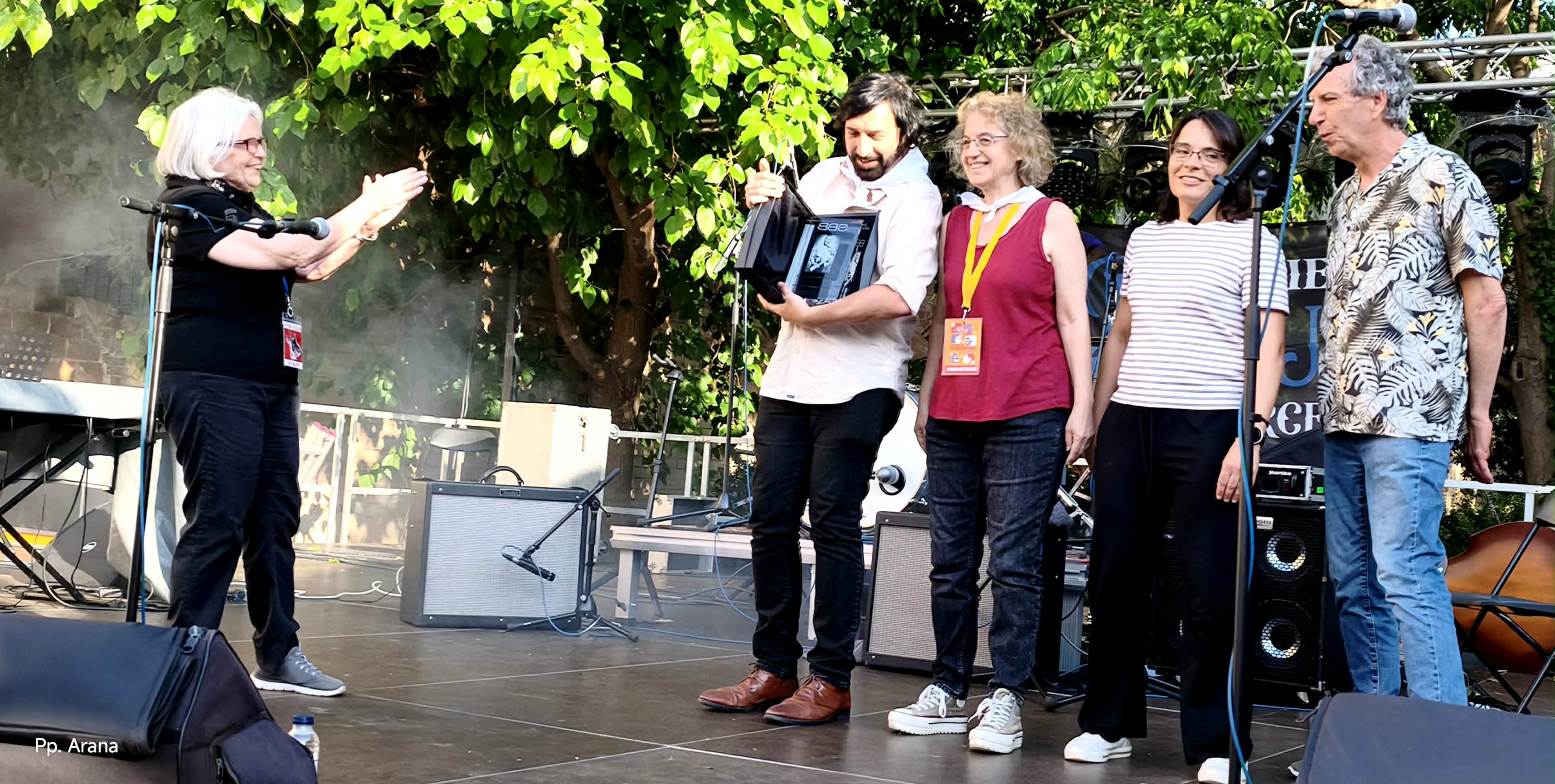 FotoPremioBigBillBroonzyTeclaSala2