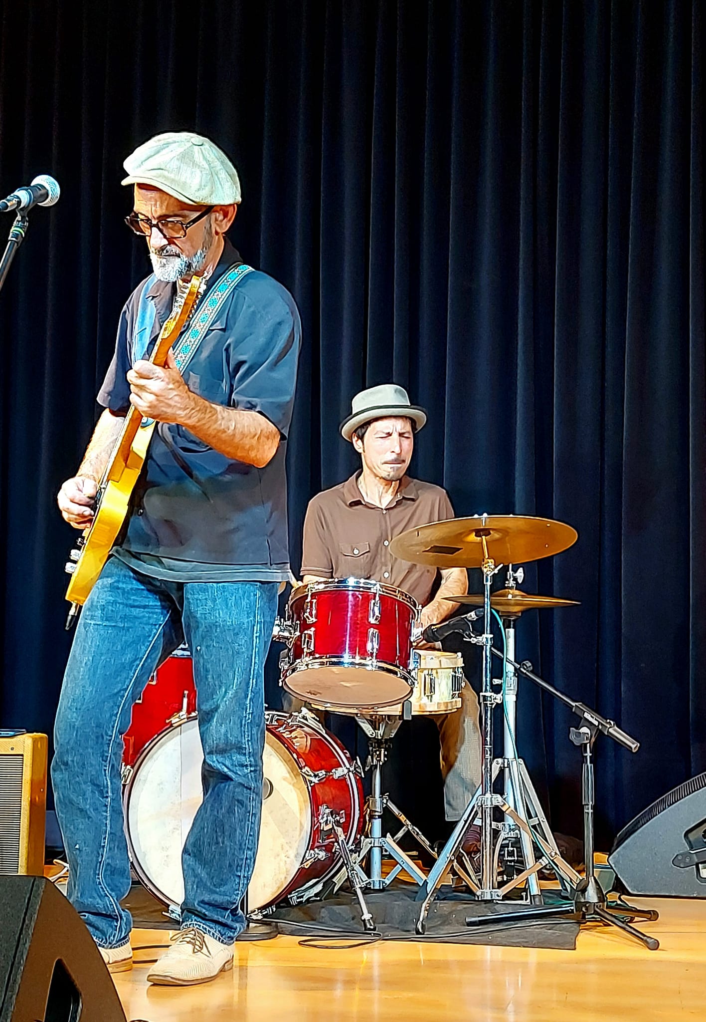 Johnny Bigstone & Regi per Satine Rouge